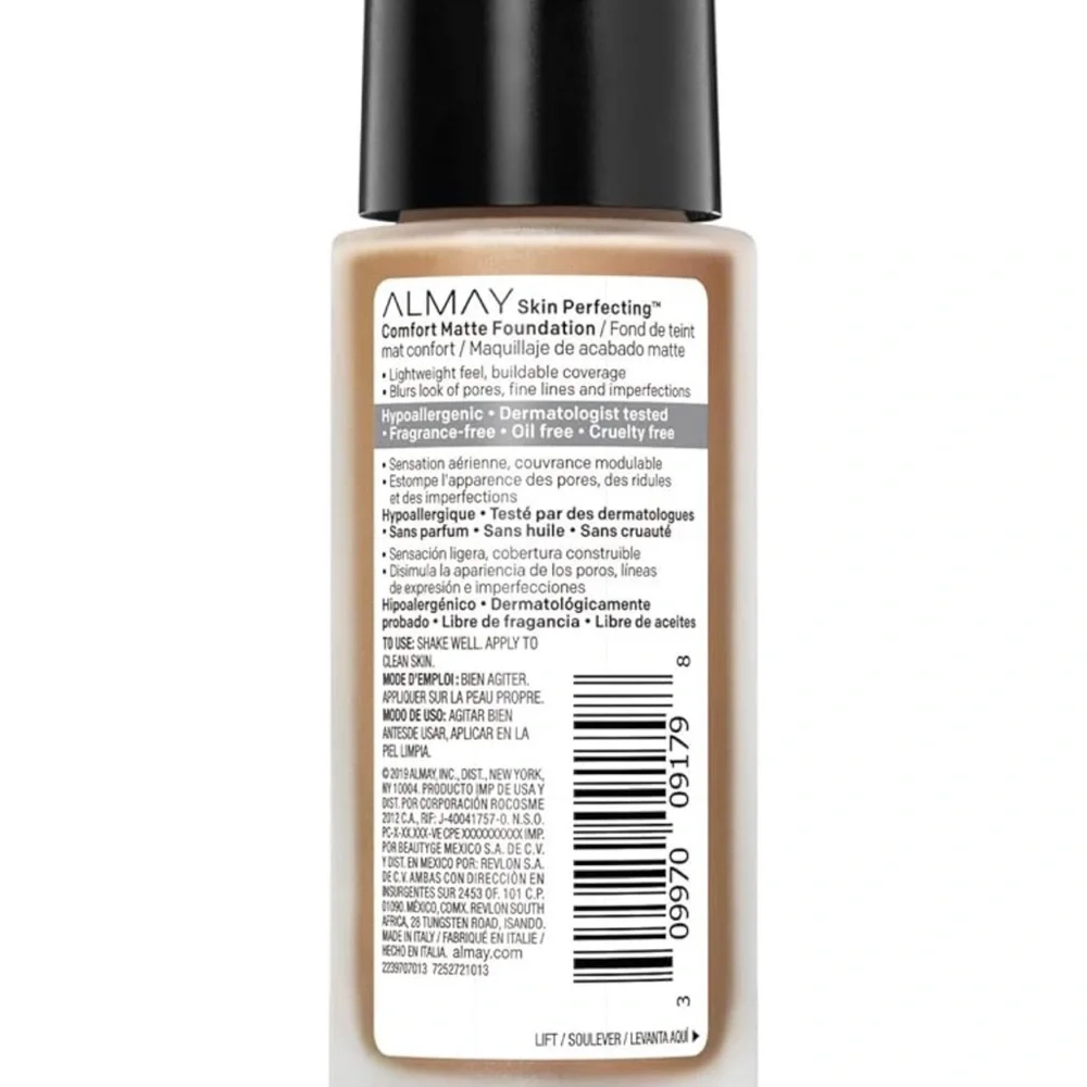 Almay Skin Perfecting Comfort Matte Foundation Liquid‎ Makeup, 220 Warm Cashew